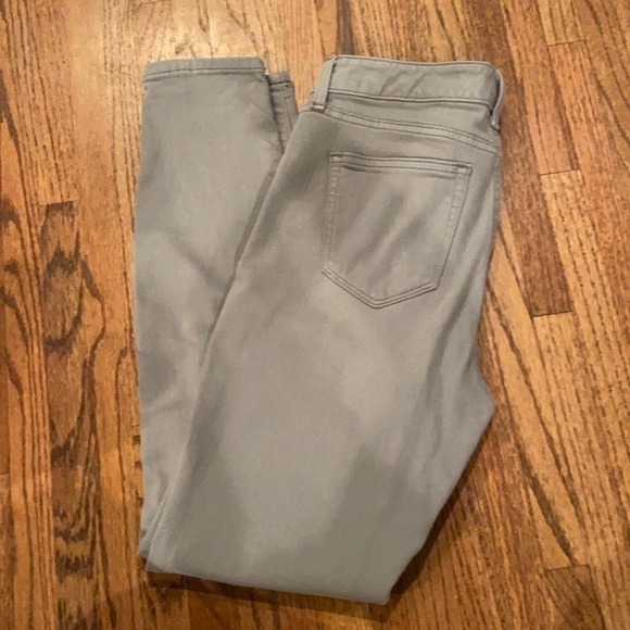 Vineyard Vines Size 2 Skinny Jeans - Picture 1 of 7
